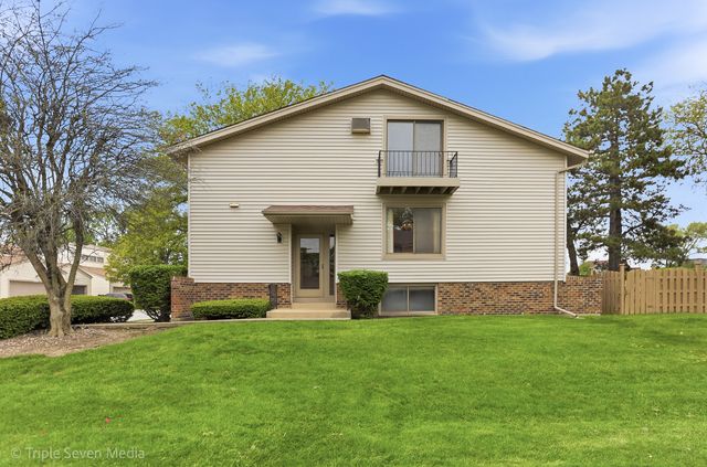 18630 Golfview Drive, Hazel Crest, IL 60429