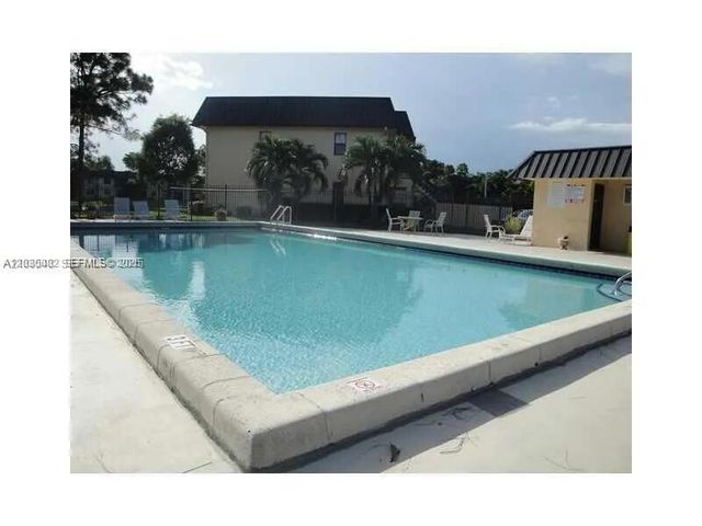 146 NW 91st Avenue, Pembroke Pines, FL 33024