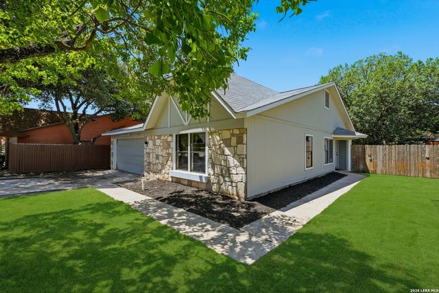 9135 Autumn Waters, San Antonio, TX 78254