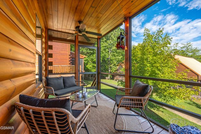 139 White Oak Resort Way, Gatlinburg, TN 37738