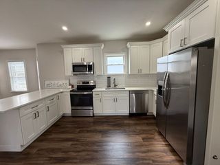 239 School Street 2, Lowell, MA 01854