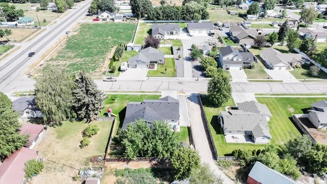 40 E 700 S, Preston, ID 83263