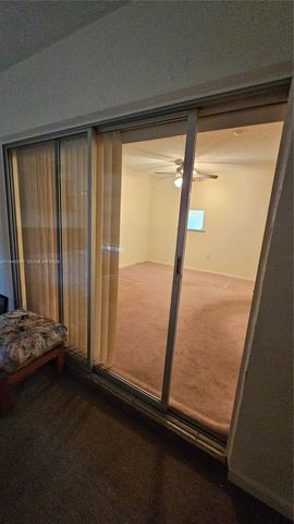 4980 E Sabal Palm Blvd 127, Tamarac, FL 33319