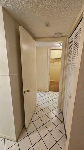 4980 E Sabal Palm Blvd 127, Tamarac, FL 33319