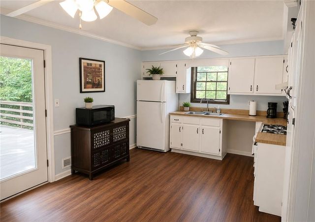 54 Stone Mill Lane NW, Marietta, GA 30064