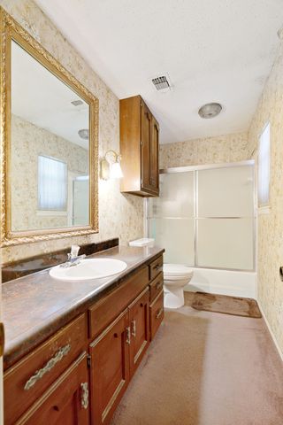 3450 Vagas Drive, Paris, TX 75462