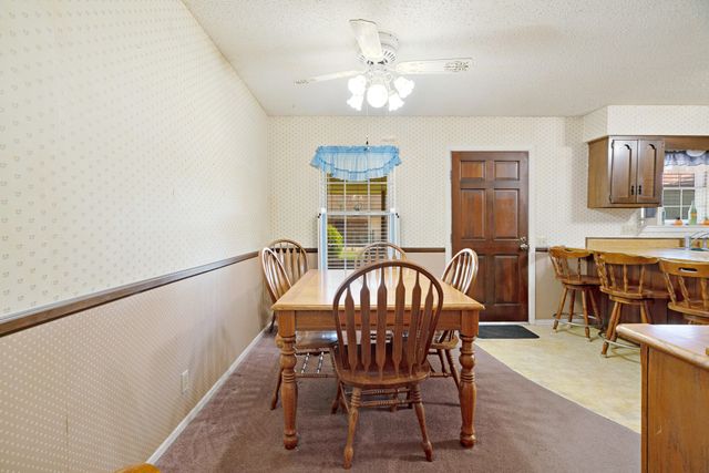 3450 Vagas Drive, Paris, TX 75462