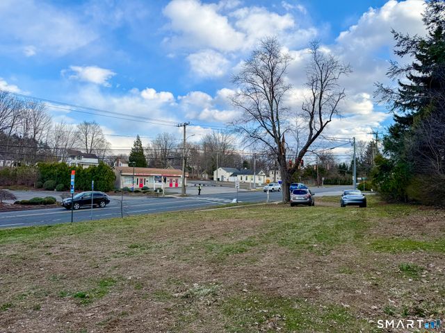 2719 Main Street, Rocky Hill, CT 06067