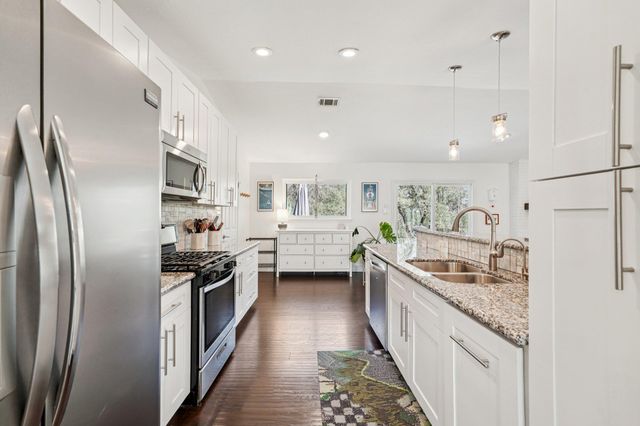 6509 Northeast DR, Austin, TX 78723