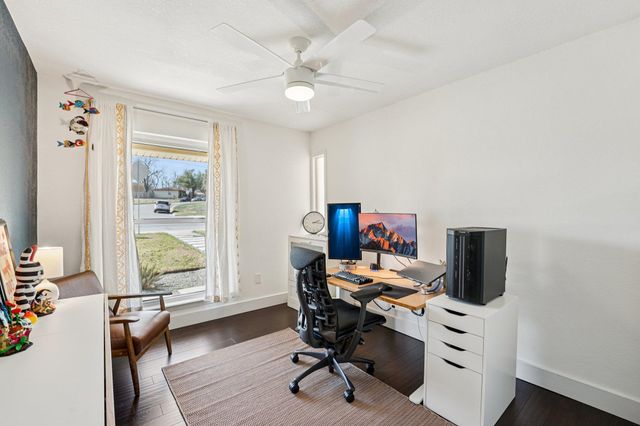 6509 Northeast DR, Austin, TX 78723