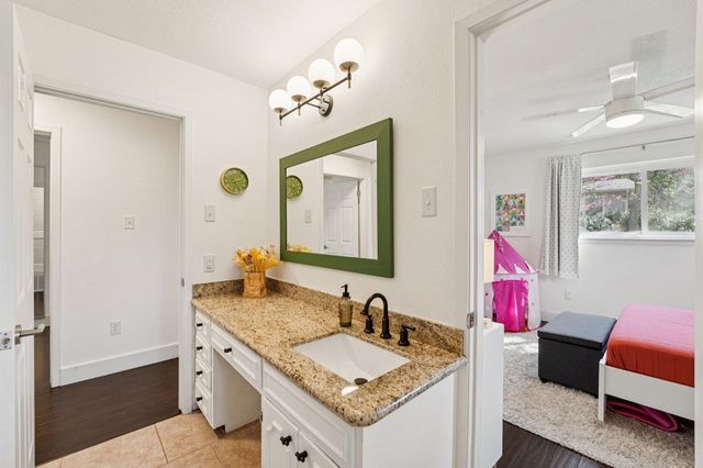 6509 Northeast DR, Austin, TX 78723