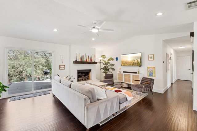 6509 Northeast DR, Austin, TX 78723