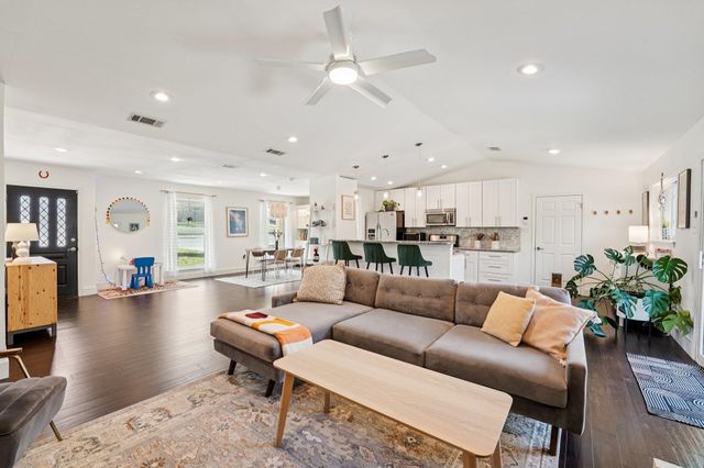 6509 Northeast DR, Austin, TX 78723