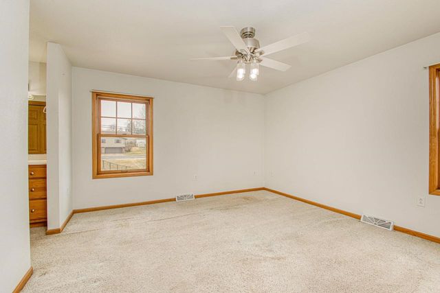 231 Rita Avenue, Dickeyville, WI 53808