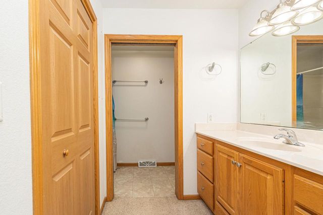 231 Rita Avenue, Dickeyville, WI 53808