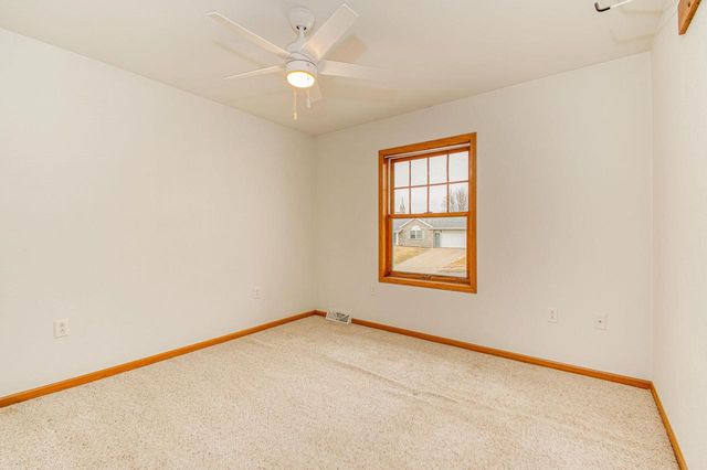 231 Rita Avenue, Dickeyville, WI 53808