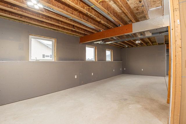 231 Rita Avenue, Dickeyville, WI 53808