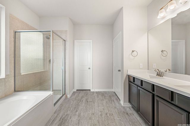 8132 Dublin Frst, San Antonio, TX 78253