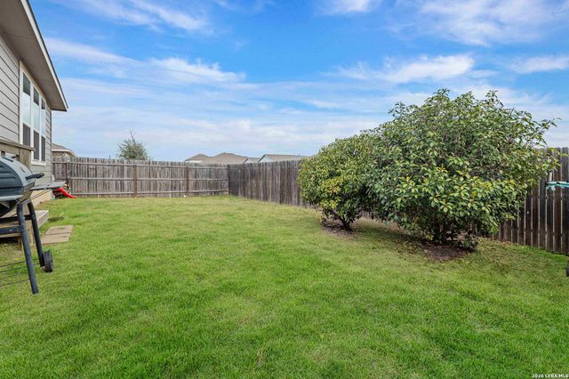 8132 Dublin Frst, San Antonio, TX 78253