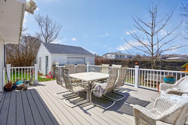 69 Spring Street, Hyannis, MA 02601