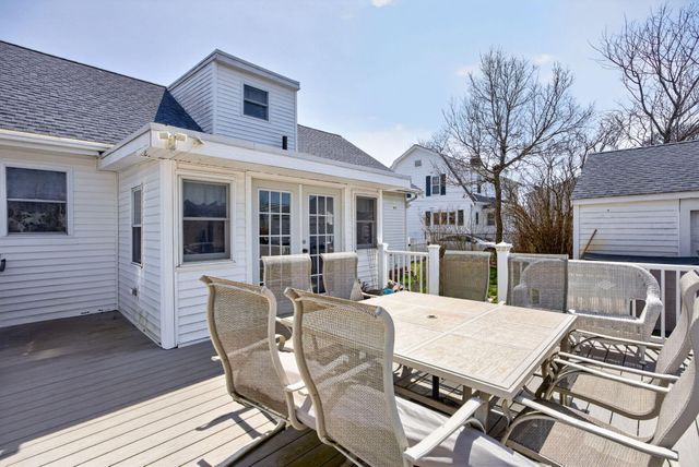 69 Spring Street, Hyannis, MA 02601