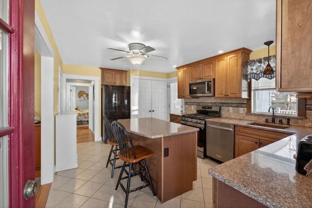 69 Spring Street, Hyannis, MA 02601