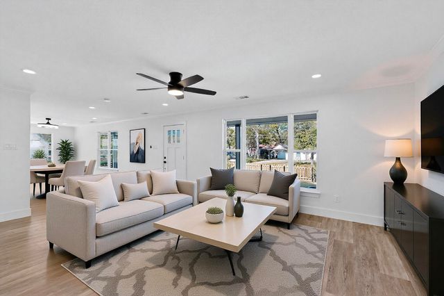 5912 Bertha Lane, Haltom City, TX 76117