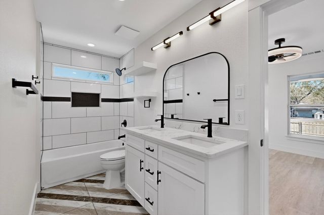 5912 Bertha Lane, Haltom City, TX 76117