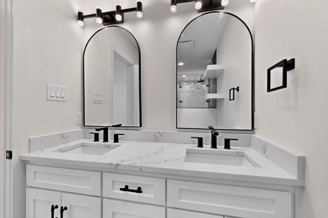 5912 Bertha Lane, Haltom City, TX 76117