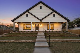 5912 Bertha Lane, Haltom City, TX 76117