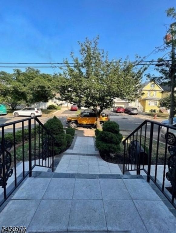 828 Van Buren Ave, Elizabeth City, NJ 07201 — photo 2