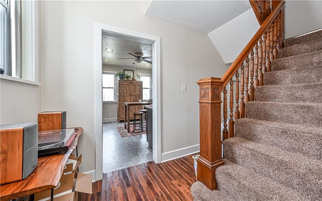 228-226 Ulysses St, Mt Washington, PA 15211