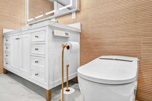 1801 N Flagler Drive 501, West Palm Beach, FL 33407