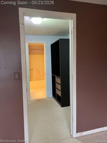 1465 Beachland Boulevard, Keego Harbor, MI 48320