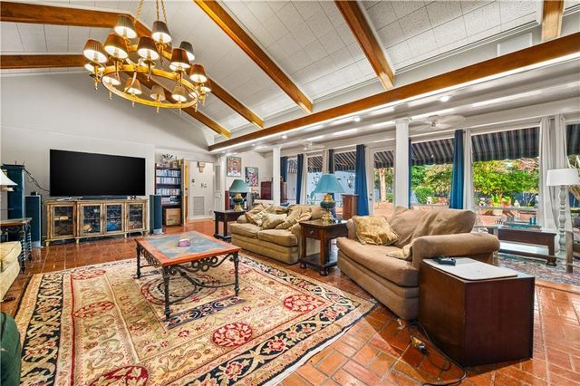 3803 PECAN Drive, Alexandria, LA 71302