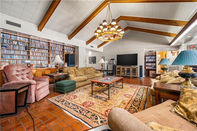 3803 PECAN Drive, Alexandria, LA 71302