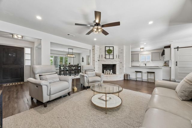 18222 Barbuda Lane, Houston, TX 77058