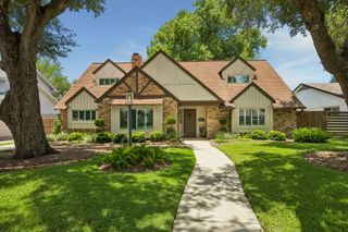 18222 Barbuda Lane, Houston, TX 77058