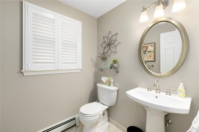 8 Princess Pine Road, Lincoln, RI 02865