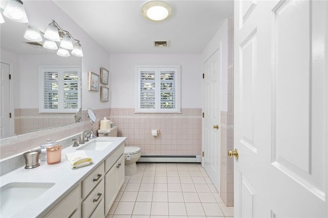 8 Princess Pine Road, Lincoln, RI 02865