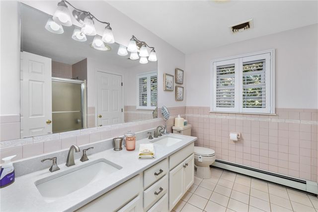 8 Princess Pine Road, Lincoln, RI 02865