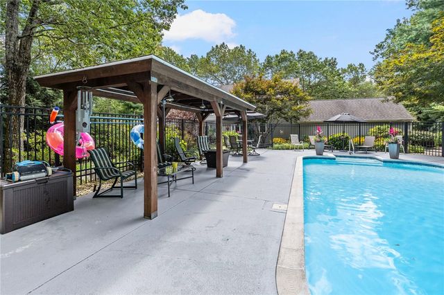 8 Princess Pine Road, Lincoln, RI 02865