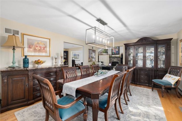 8 Princess Pine Road, Lincoln, RI 02865