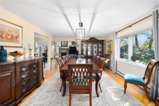 8 Princess Pine Road, Lincoln, RI 02865