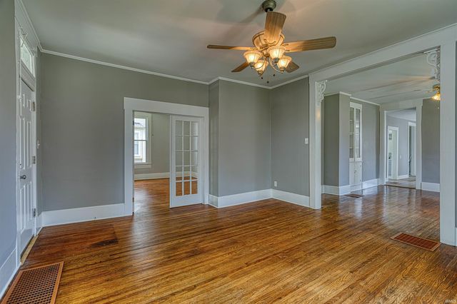 332 S First Street, Boonville, IN 47601