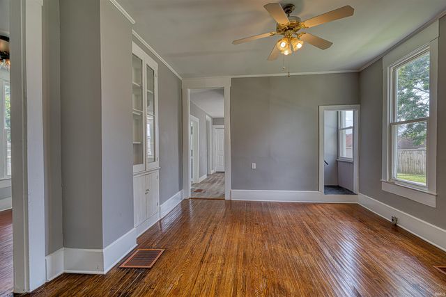 332 S First Street, Boonville, IN 47601