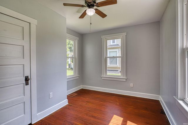 332 S First Street, Boonville, IN 47601