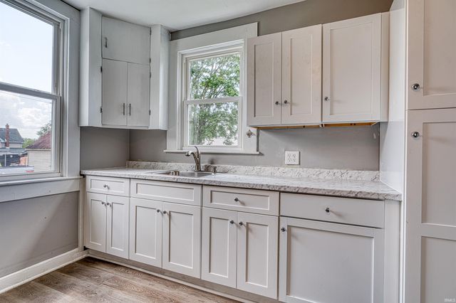 332 S First Street, Boonville, IN 47601