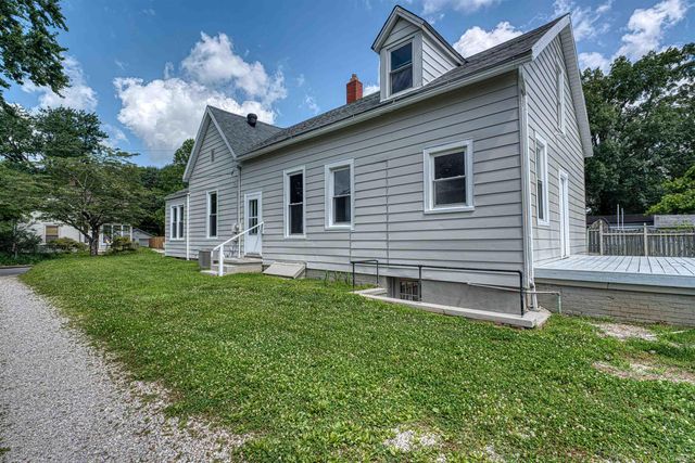 332 S First Street, Boonville, IN 47601