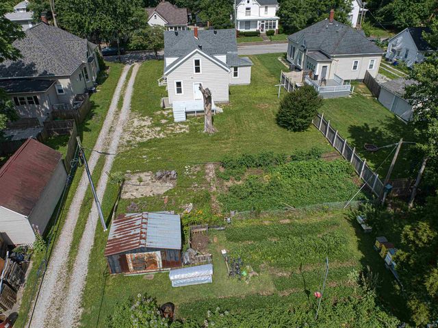 332 S First Street, Boonville, IN 47601